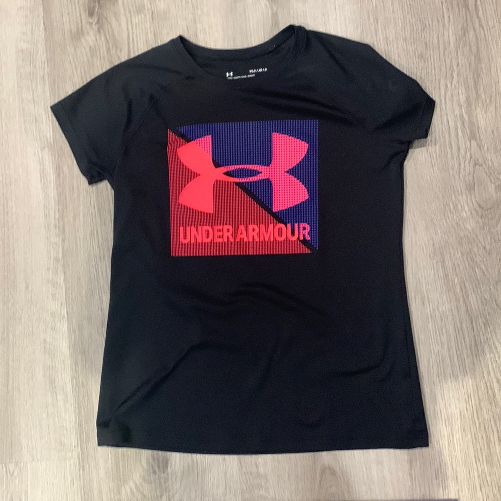 Under Armour t-shirt